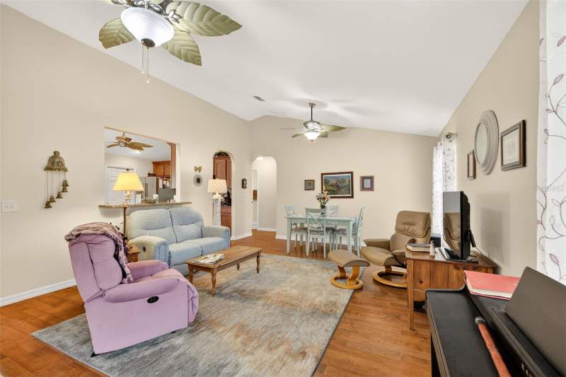3 bedroom Single Family Residence at 11217 SE 170th Lane, Stonecrest, Summerfield — photo 3