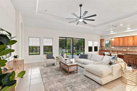 901 Grand Cresta Avenue, Brandon FL - photo 13 of 79