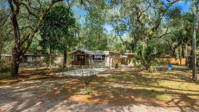 2 bedroom Mobile Home at 16789 SE 8th Place, Oak Rdg, Silver Springs — photo 2