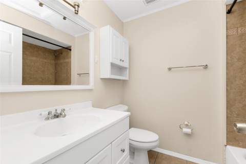 21150 Gertrude Avenue #F5, Port Charlotte FL - photo 10 of 15