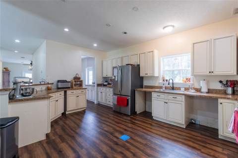 4233 Cindy Road, Lakeland FL - photo 7 of 67