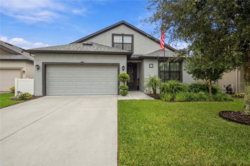 5 bedroom Single Family Residence at 837 Old Windsor Way, Villages At Avalon 3B-2, Spring Hill — photo 3