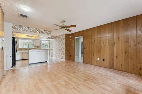 6441 Marlberry Drive, Orlando FL - photo 11 of 39