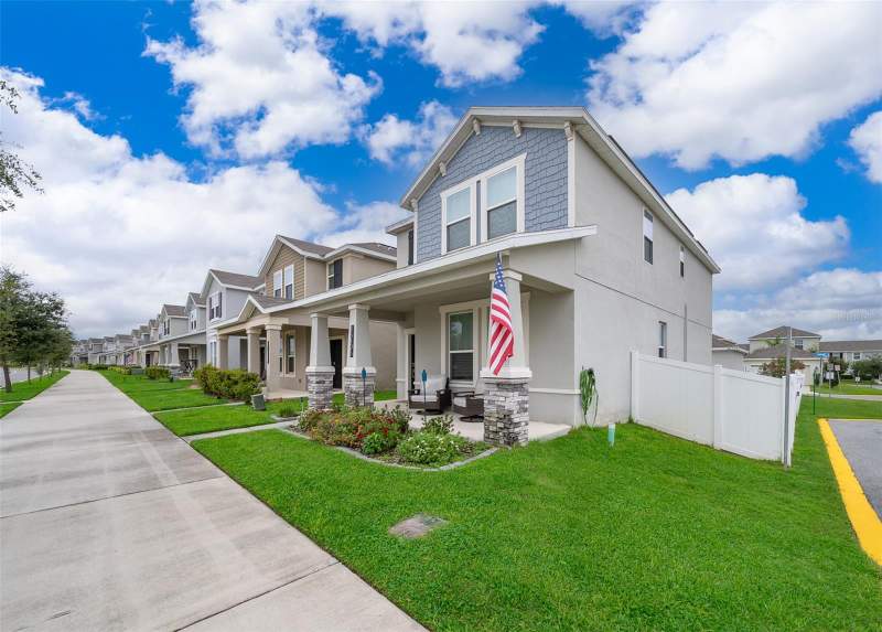 4 bedroom Single Family Residence at 16105 Water Spring Boulevard, Storey Grove Ph 2, Winter Garden — photo 3