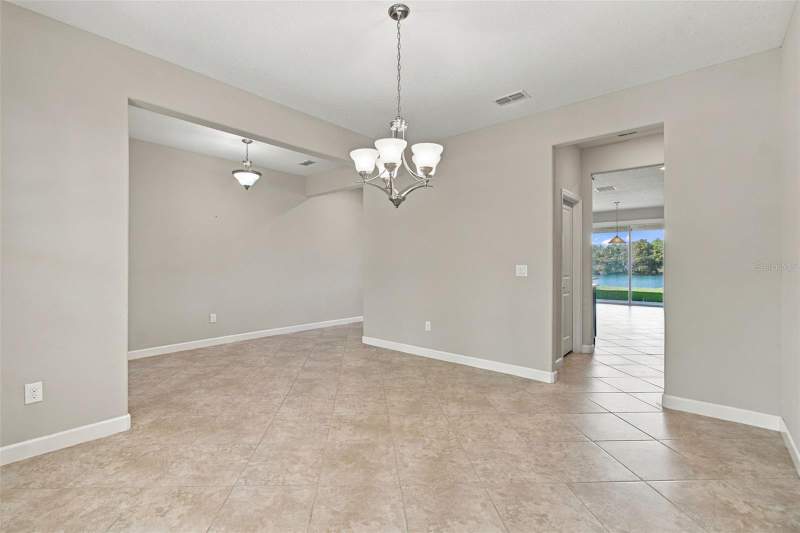 4 bedroom Single Family Residence at 12317 Ballentrae Forest Drive, Ballentrae Sub Ph 1, Riverview — photo 5