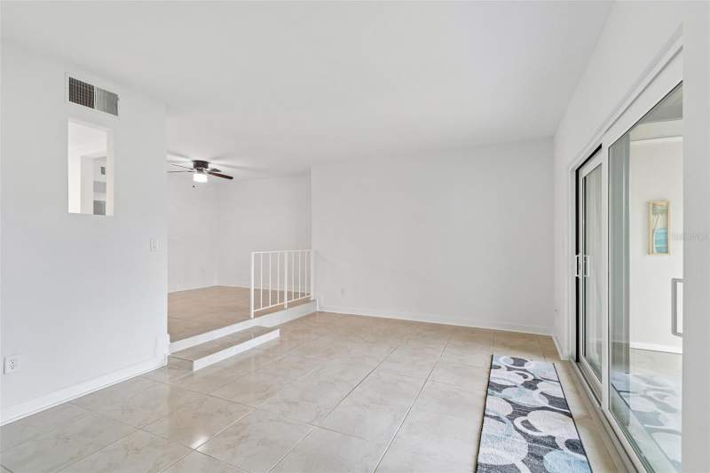 1 bedroom Condominium at 552 Plaza Seville Court #97, La Costa Brava Condo 1, Treasure Island — photo 4