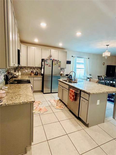 6632 Tempo Way, Mascotte FL - photo 10 of 39