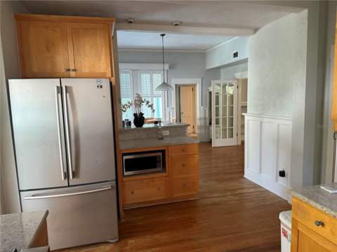 404 NE 10th Avenue, Gainesville FL - photo 6 of 6