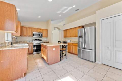 30407 Stapleton Street, Wesley Chapel FL - photo 13 of 49