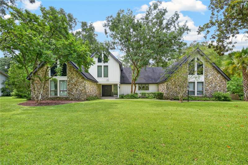 4 bedroom Single Family Residence at 5360 NE 1st Lane, Oronoque, Ocala — photo 2
