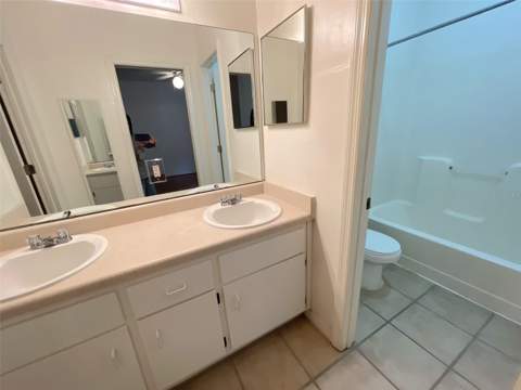 4700 SW Archer Road #D30, Gainesville FL - photo 17 of 21