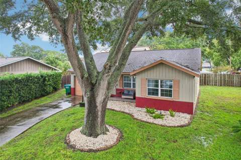 2310 Liston Circle, Palm Harbor FL - photo 19 of 24