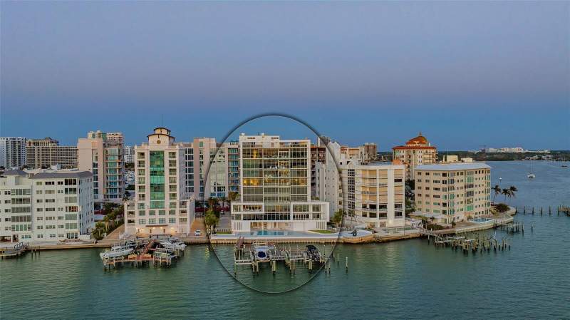 4 bedroom Condominium at 280 Golden Gate Point #600, Aqua, Sarasota — photo 2