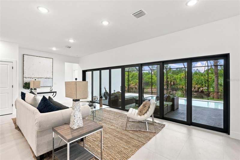 4 bedroom Single Family Residence at 7731 Pinedale Drive, Port Charlotte Sec 095, Port Charlotte — photo 3