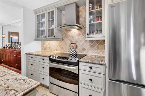 1065 Eden Isle Boulevard #2, St Petersburg FL - photo 11 of 31