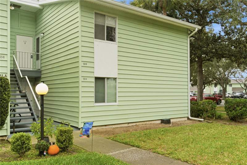 2 bedroom Condominium at 521 Midway Drive #B, Live Oak Village Condo, Ocala — photo 3