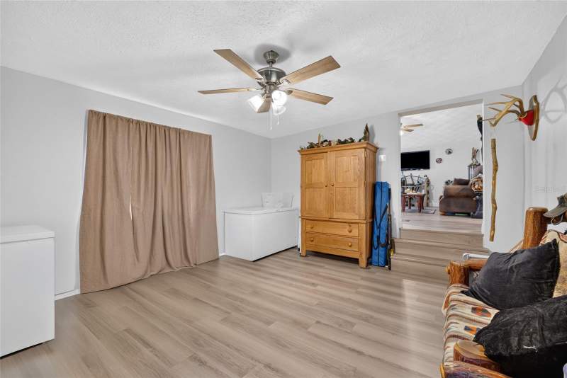 3 bedroom Manufactured Home at 18544 SE 55th Place, Winding Waters, Ocklawaha — photo 5