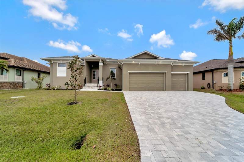 10508 MCALESTER CIRCLE home for sale in South Gulf Cove