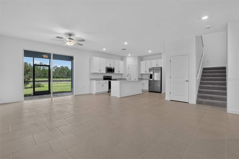 4 bedroom Single Family Residence at 28013 Moonstar Court, Tuckers Pointe Phase 1, Punta Gorda — photo 4