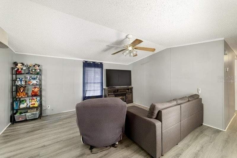 3 bedroom Manufactured Home at 13261 NE 155th Lane, Fort McCoy Campsites, Fort Mc Coy — photo 5