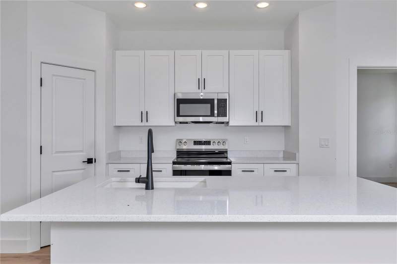 3 bedroom Single Family Residence at 78 Fairway Circle, Twin Lake Estates, Umatilla — photo 5