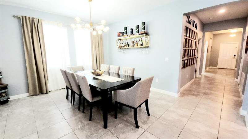 4 bedroom Single Family Residence at 4687 Fairy Tale Circle, Storey Lake, Kissimmee — photo 5