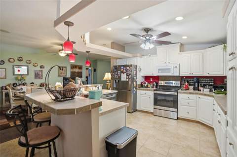 14358 Midfield Street, Brooksville FL - photo 11 of 32