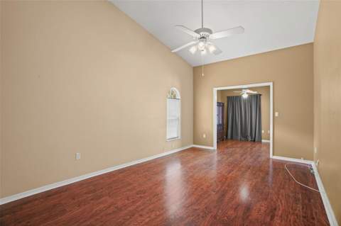 8020 Moonlight Lane, New Port Richey FL - photo 7 of 27