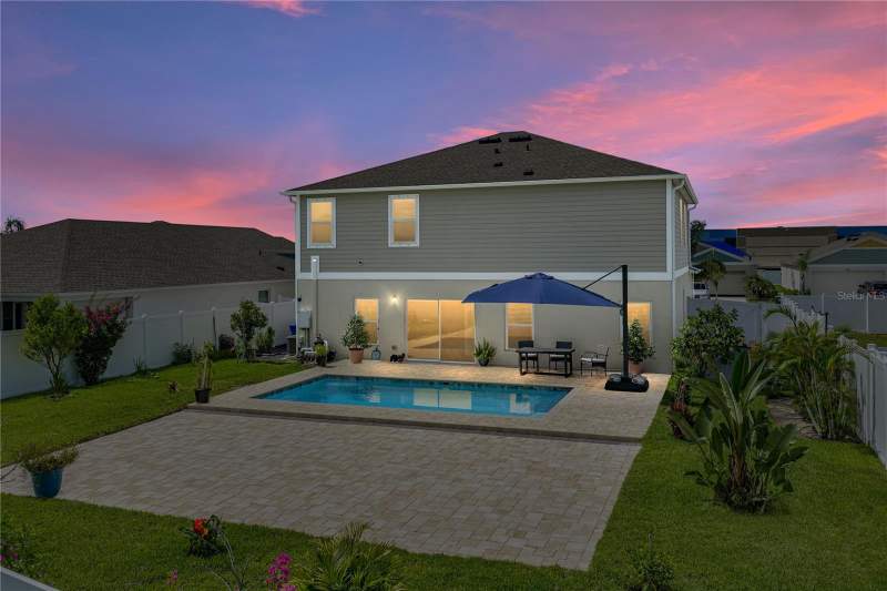5 bedroom Single Family Residence at 12756 Tannencrest Drive, Triple Crk Village M-2, Riverview — photo 2