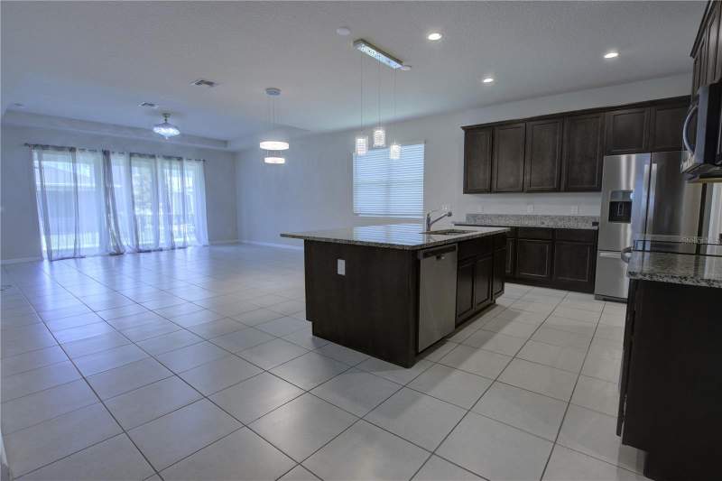 3 bedroom Single Family Residence at 3552 Stonebriar Lane, Riverside Oaks Ph 2, Sanford — photo 4
