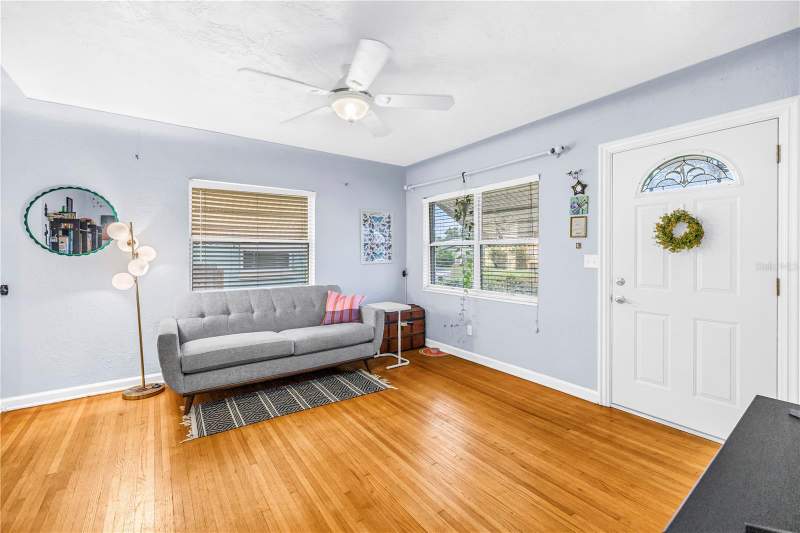 2 bedroom Single Family Residence at 2450 37th Avenue, Coolidge Park, St Petersburg — photo 5