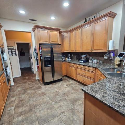 7306 Bridgeview Drive, Wesley Chapel FL - photo 17 of 59