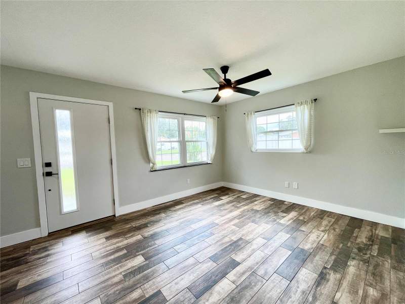 3 bedroom Single Family Residence at 10333 Loubet Street, Royal Estates, Orlando — photo 3