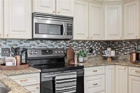 5175 Coquina Key Drive #A, St Petersburg FL - photo 15 of 34