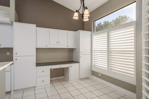 9326 Palm Haven Court, New Port Richey FL - photo 15 of 38