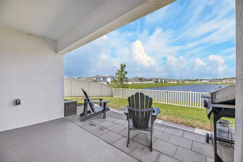 3 bedroom Single Family Residence at 3345 Blue Estuary Road, Berry Bay Sub, Wimauma — photo 2