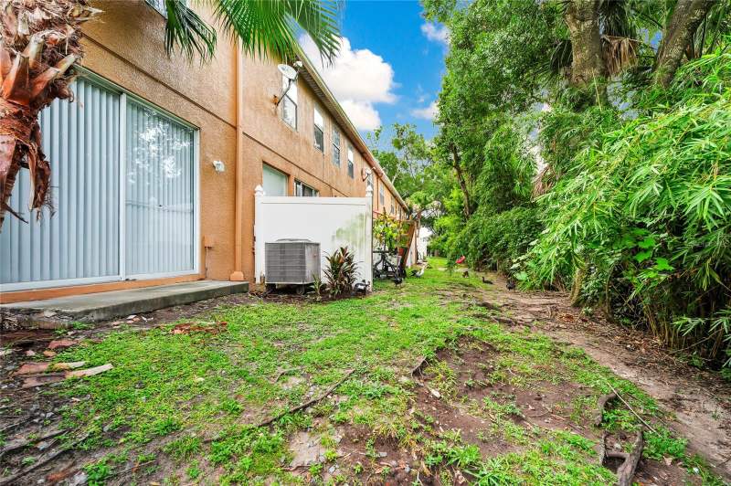 3 bedroom Townhouse at 5266 Paradise Cay Circle, Paradise Cay, Kissimmee — photo 3