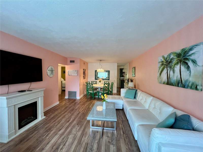 2 bedroom Condominium at 2021 Australia Way #59, On Top Of The World, Clearwater — photo 4