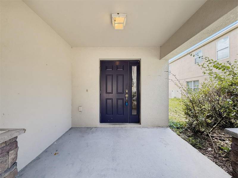 5 bedroom Single Family Residence at 12611 Chenwood Avenue, Verandahs, Hudson — photo 2