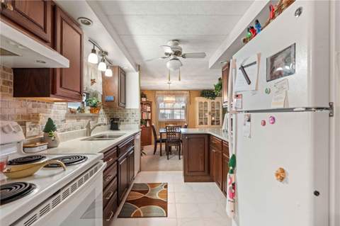 5132 Botany Drive, Holiday FL - photo 9 of 25