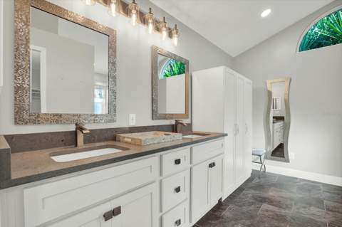 5924 Willow Creek Court, New Port Richey FL - photo 12 of 28