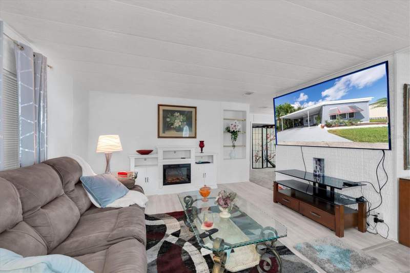 2 bedroom Manufactured Home at 347 Canal Way, Gull-Aire Village, Oldsmar — photo 4