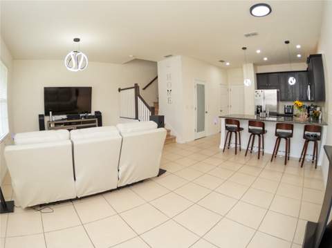 2451 Varenna Loop, Kissimmee FL - photo 15 of 38