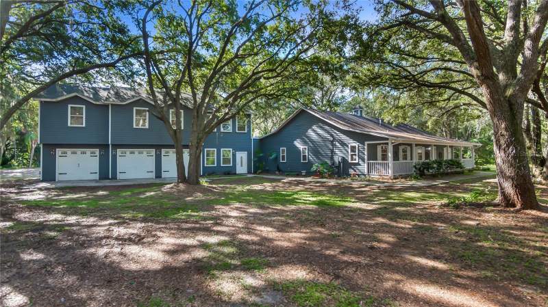 4 bedroom Single Family Residence at 18934 State Road 19, Lake County, Groveland — photo 2
