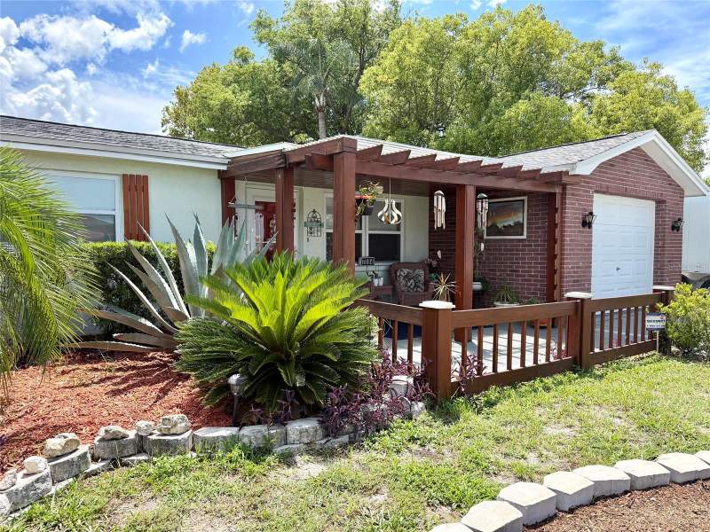 3 bedroom Single Family Residence at 7004 Rockwood Dr, Regency Park, Port Richey — photo 3