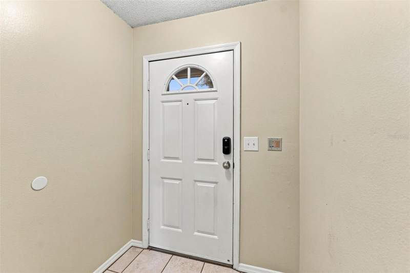 2 bedroom Townhouse at 2350 Fletchers Point Circle, Fletchers Point, Tampa — photo 5