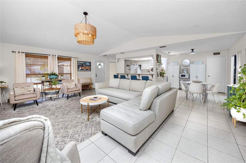 3 bedroom Single Family Residence at 14803 Sunset Drive, Bayview Estates Of Indian Rocks, Largo — photo 5
