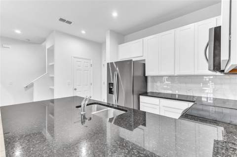 2274 Centerra Loop, Kissimmee FL - photo 7 of 43