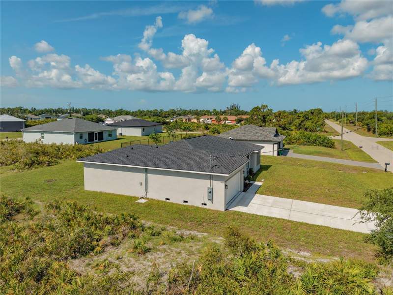 4 bedroom Single Family Residence at 12219 Bacchus Road, Port Charlotte Sec 056, Port Charlotte — photo 4