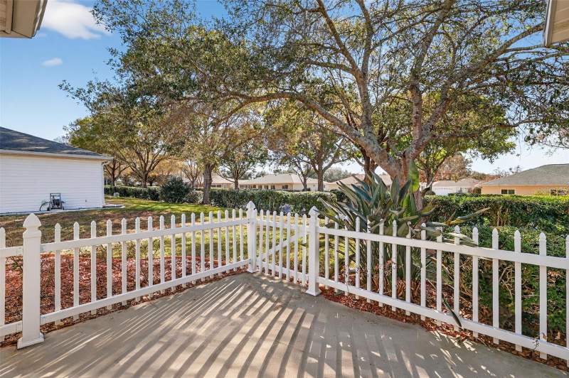 2 bedroom Single Family Residence at 9050 SE 135th Loop, Spruce Creek Gc, Summerfield — photo 3